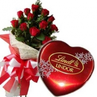 Red roses with Lindor, Swiss Chocolate